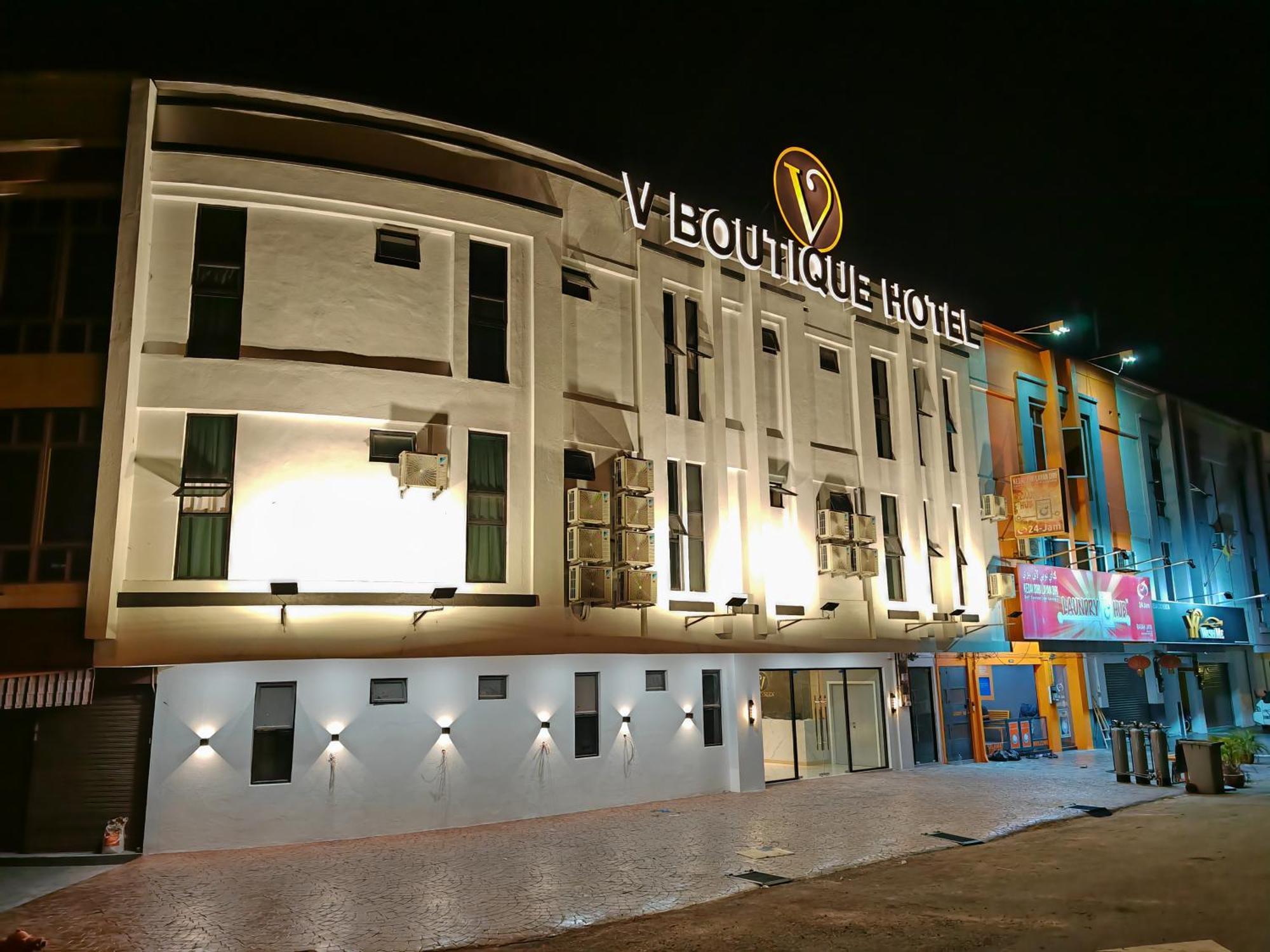 V Boutique Hotel スレンバン エクステリア 写真